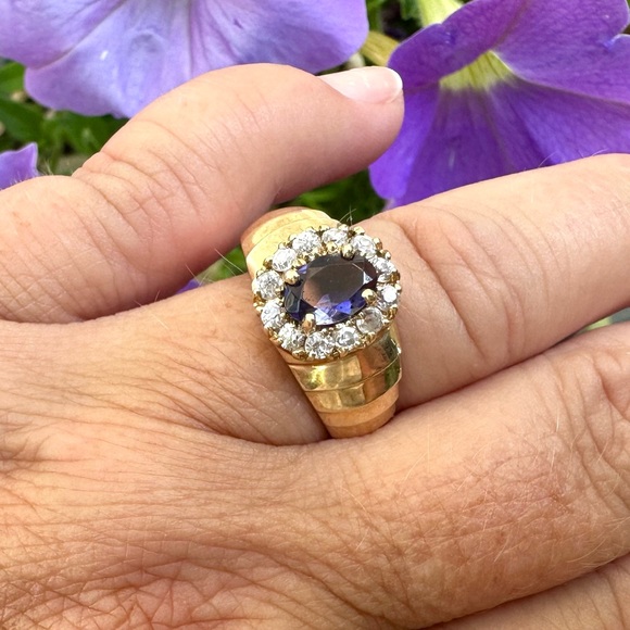 Amethyst Diamond Halo Ring, 10k Yellow Gold, Sz 8, Like New - Picture 6 of 11